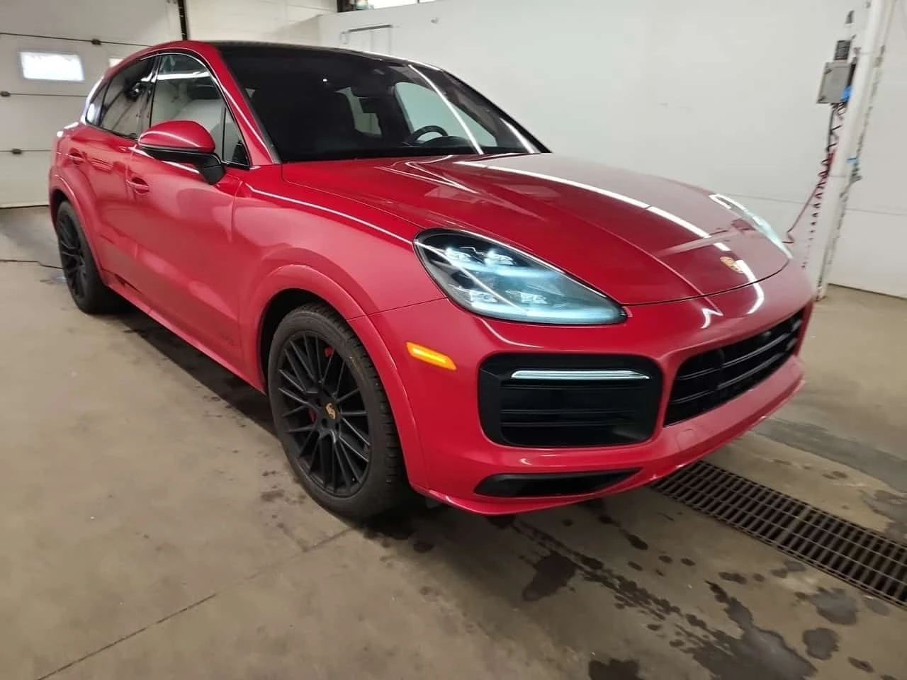 Porsche Cayenne GTS| ALCANTARA| PANO| 360| ���������| 2 K����|  | Mobile.bg � ����������� 2