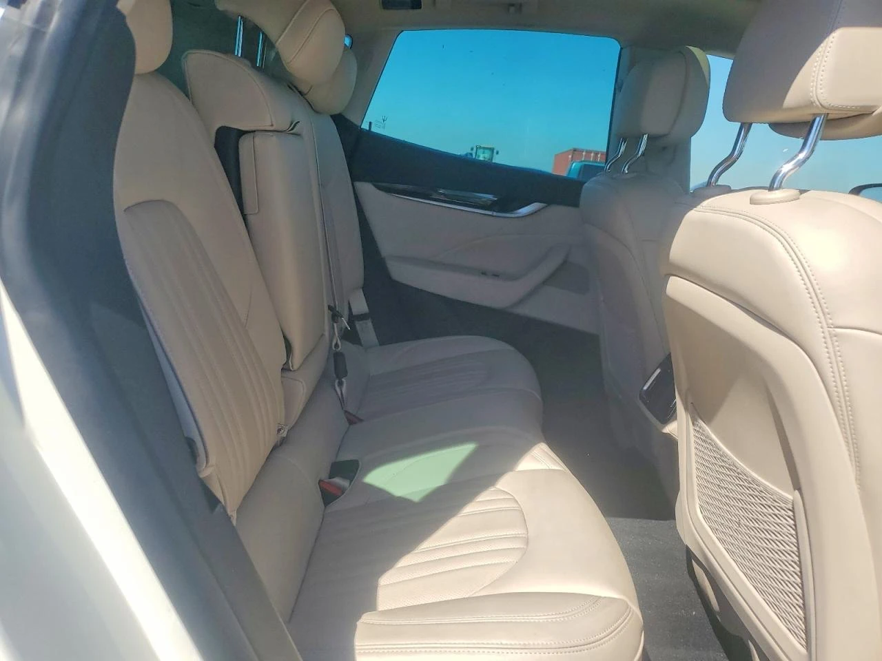 Maserati Levante 3.0l, снимка 11 - Автомобили и джипове - 54698963