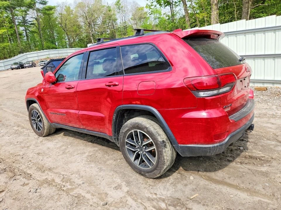 Jeep Cherokee, снимка 2 - Автомобили и джипове - 54787006