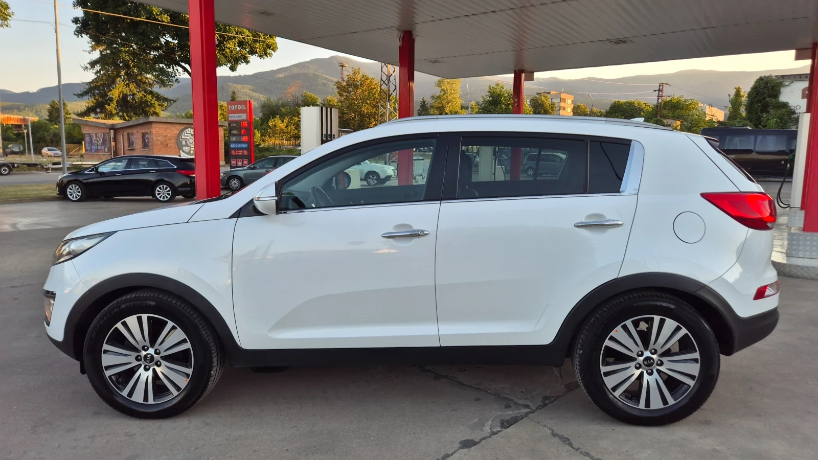 Kia Sportage 1.7 CRDI* ������* ��������* ��� | Mobile.bg � ����������� 10