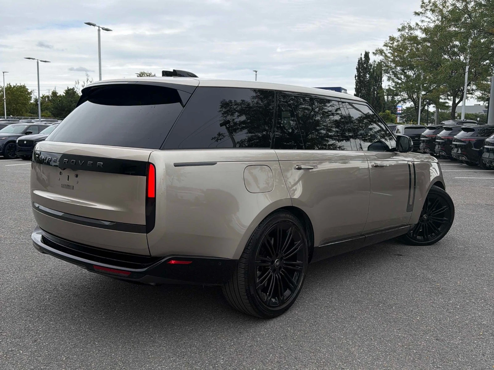 Land Rover Range rover P530 SE LWB 7 Seat, снимка 3 - Автомобили и джипове - 56330570