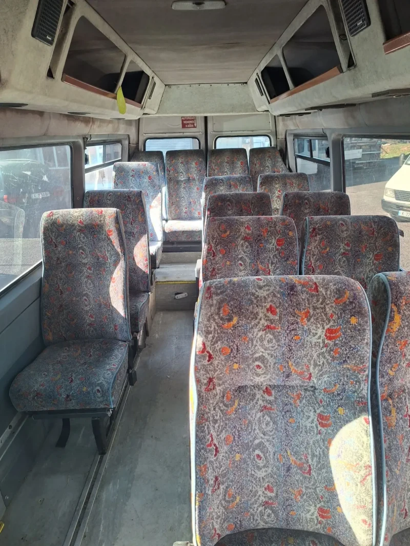 Mercedes-Benz Sprinter 412, снимка 6 - Бусове и автобуси - 52943021