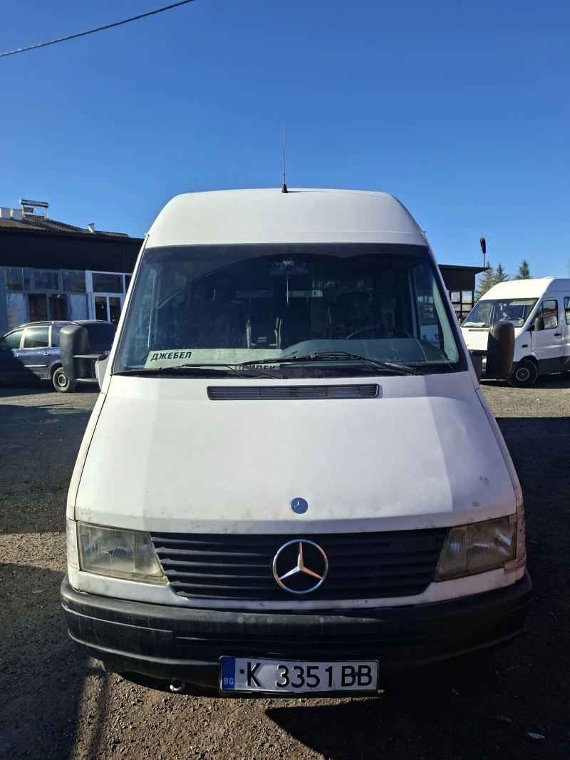 Mercedes-Benz Sprinter 412