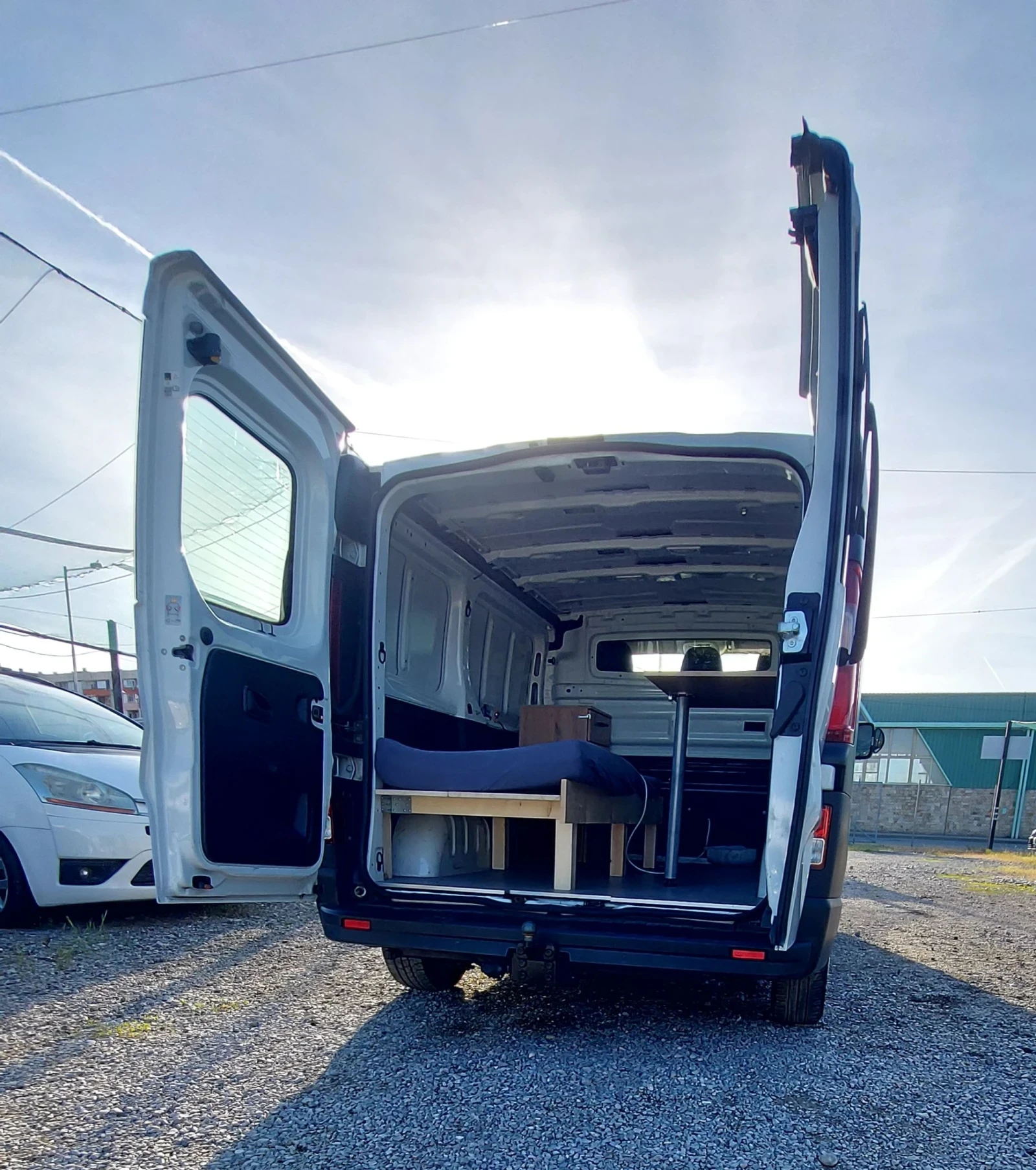 Nissan NV300 1.6-DCI/122кс/6 скорост/Теглич Климатик/2 Ключа , снимка 9 - Бусове и автобуси - 54671982