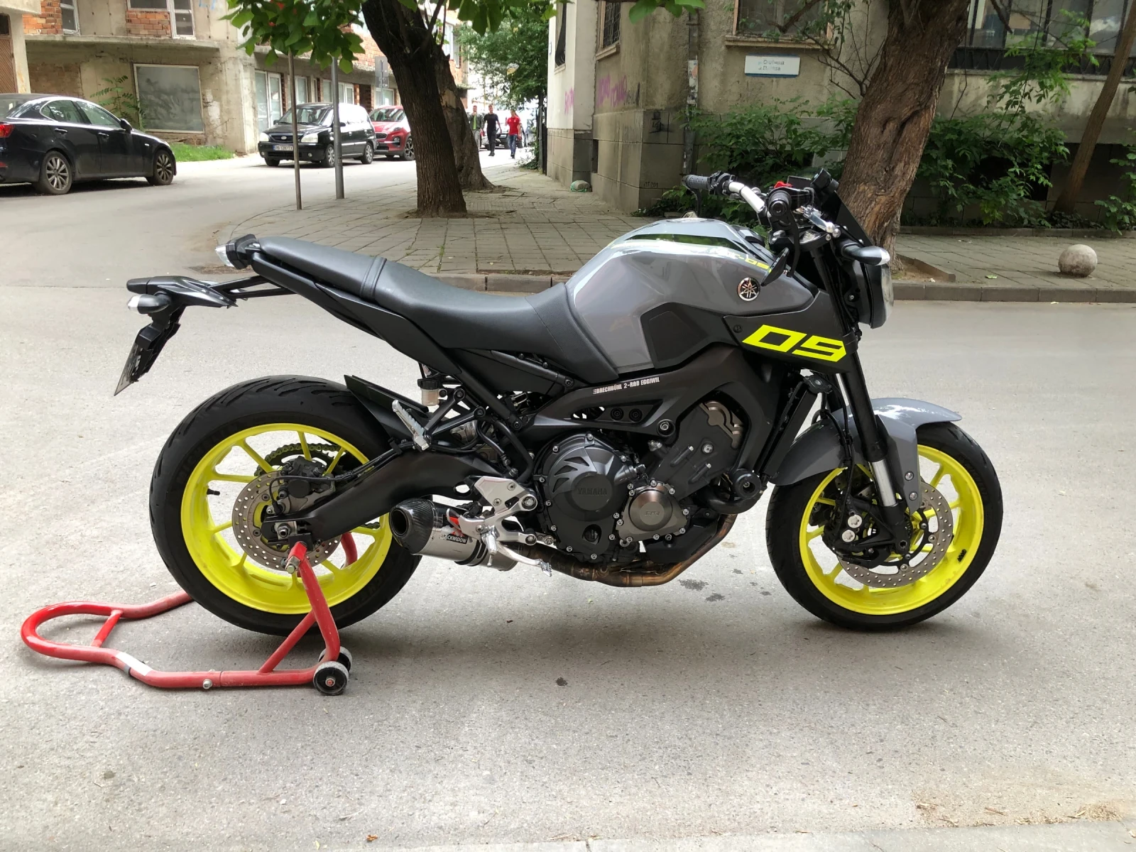 Yamaha Mt-09 Регистриран за А2 категория, снимка 4 - Мотоциклети и мототехника - 55210892