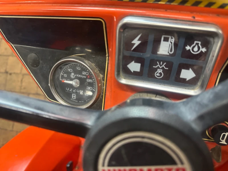 Трактор Hinomoto C174, снимка 6 - Селскостопанска техника - 52861001