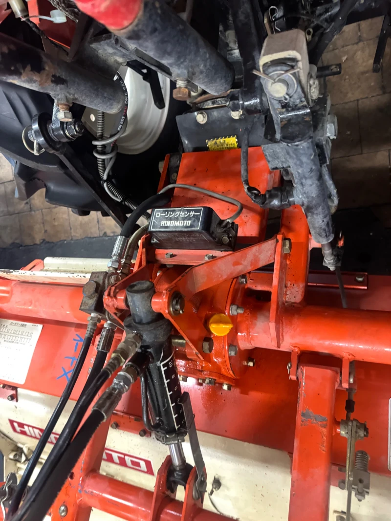 Трактор Hinomoto C174, снимка 8 - Селскостопанска техника - 52861001