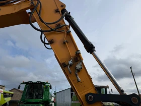 Багер Hyundai HX 220 L ЛИЗИНГ, снимка 9 - Индустриална техника - 52658984