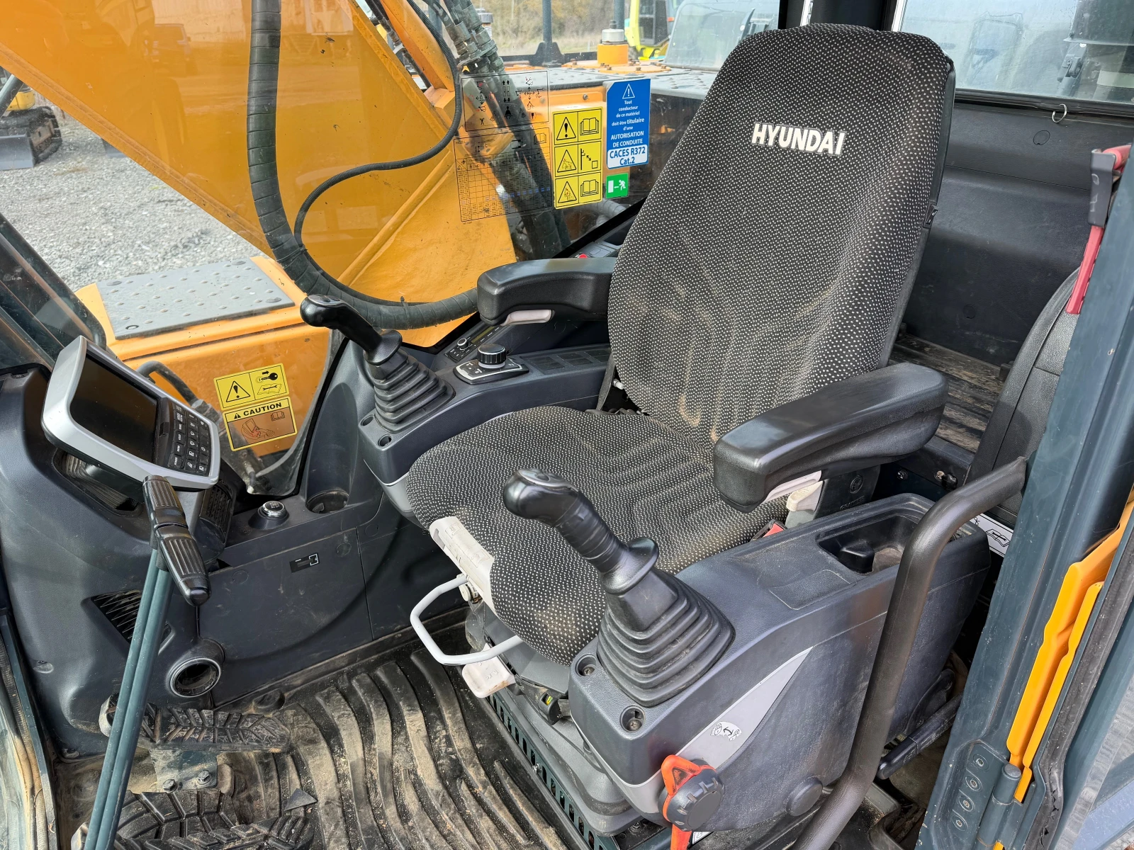 ����� Hyundai HX 220 L ������ | Mobile.bg � ����������� 11