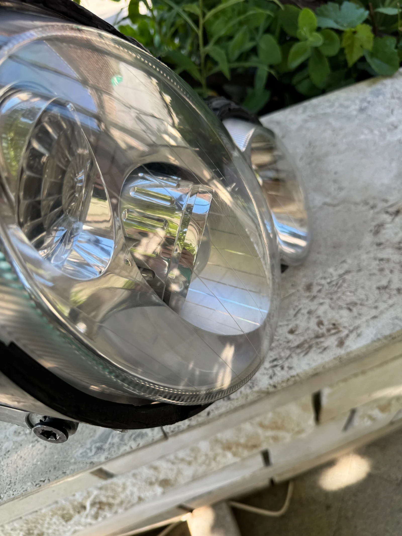 Десен фар за Мерцедес C - купе, снимка 2 - Части - 54090890