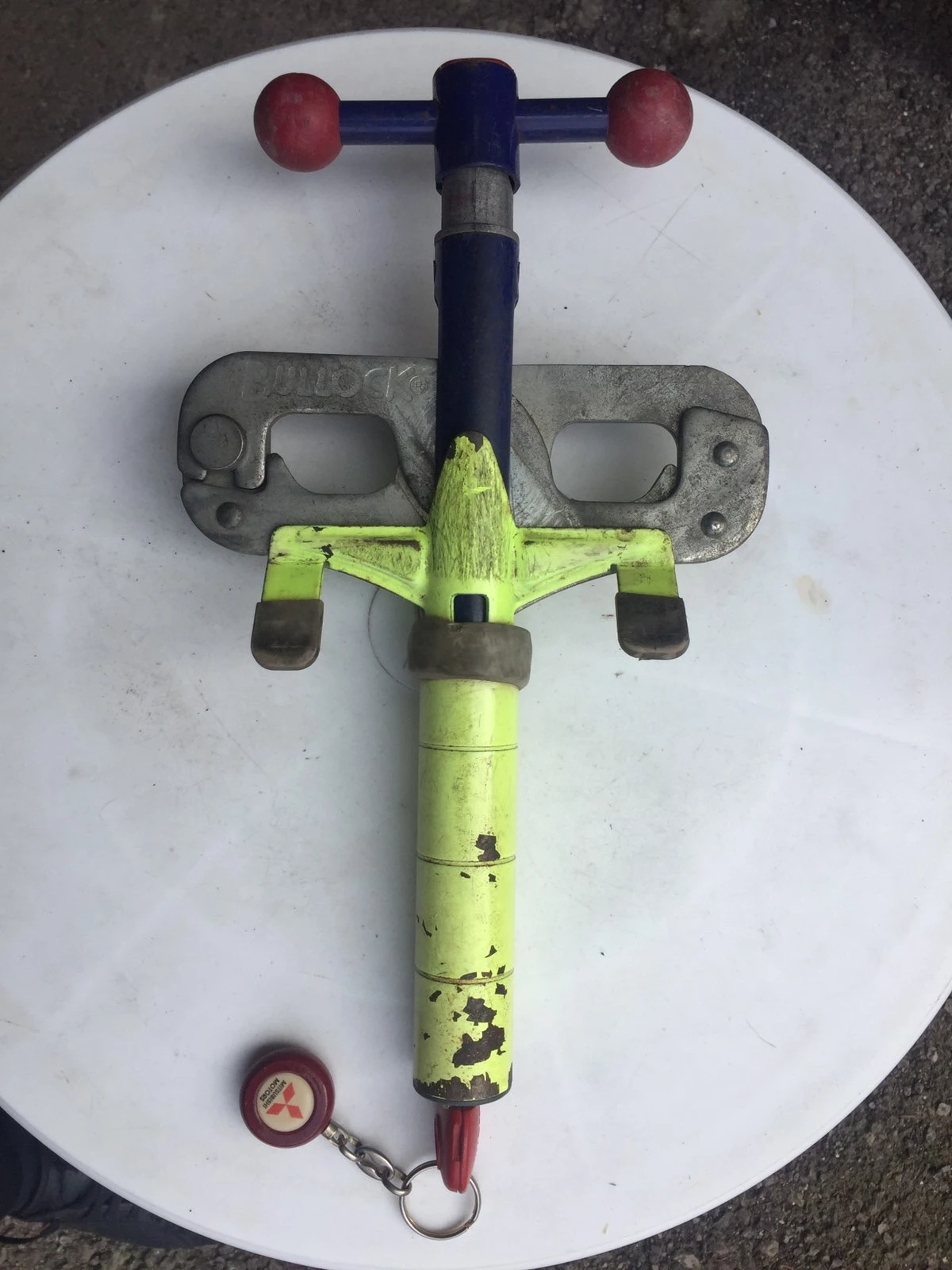   BULLOCK | Mobile.bg   2