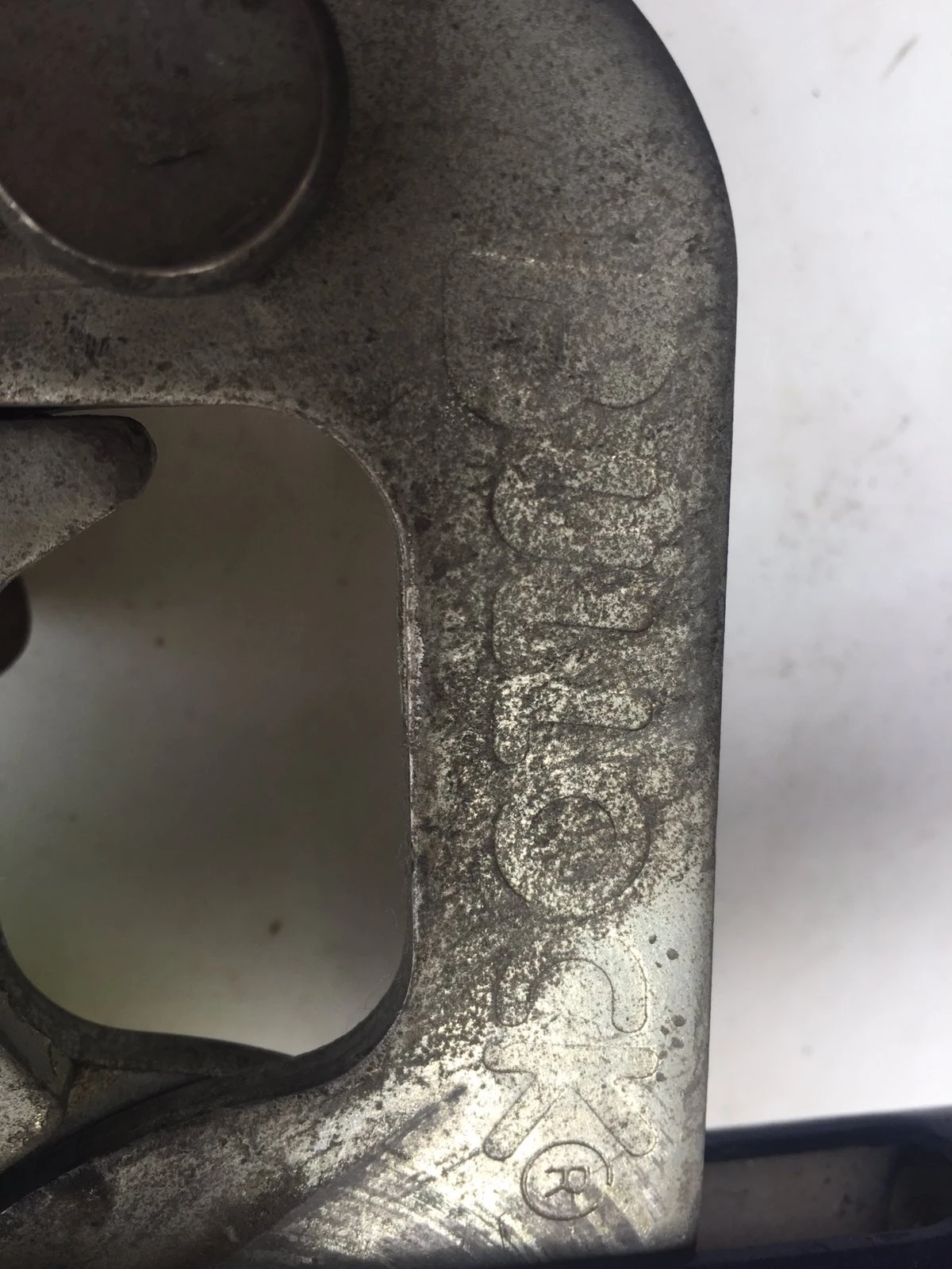   BULLOCK | Mobile.bg   5