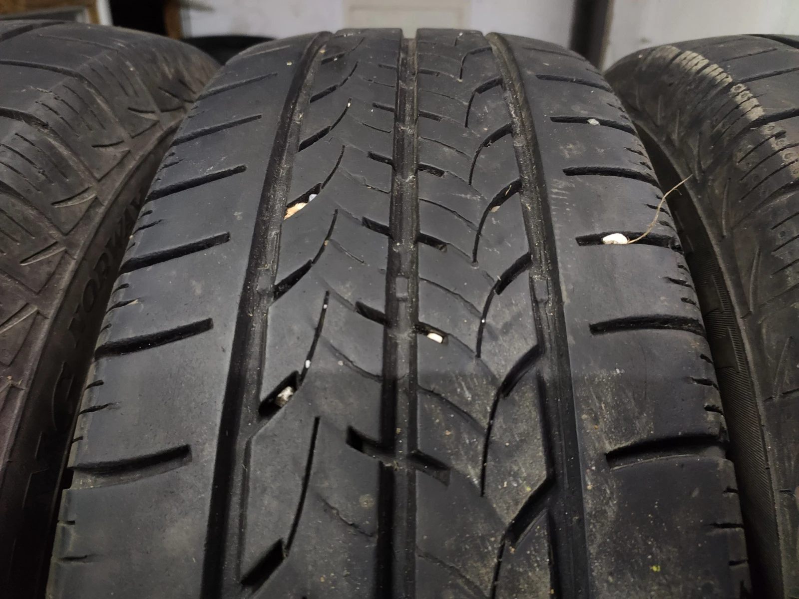  215/75R16 | Mobile.bg   3