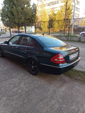 Mercedes-Benz E 220, снимка 3