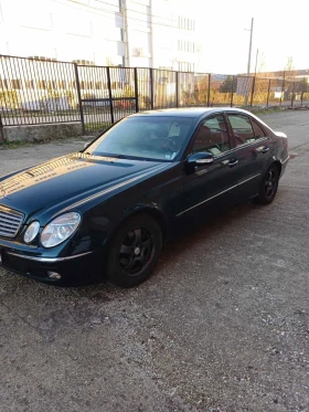 Mercedes-Benz E 220, снимка 2
