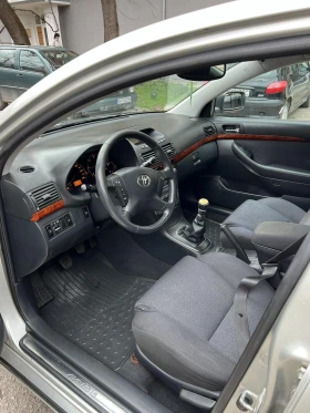 Toyota Avensis 2.0, снимка 5