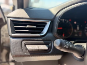 Renault Clio 1.0 TCe/90 к.с, снимка 16