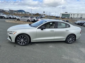 Volvo S60 T5* AWD* КАМЕРА* ПОДГРЕВ, снимка 2