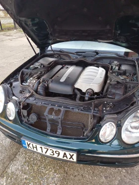 Mercedes-Benz E 220, снимка 9
