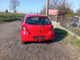 Toyota Yaris, снимка 13