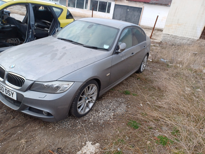 BMW 330 245кс, снимка 3 - Автомобили и джипове - 46272010