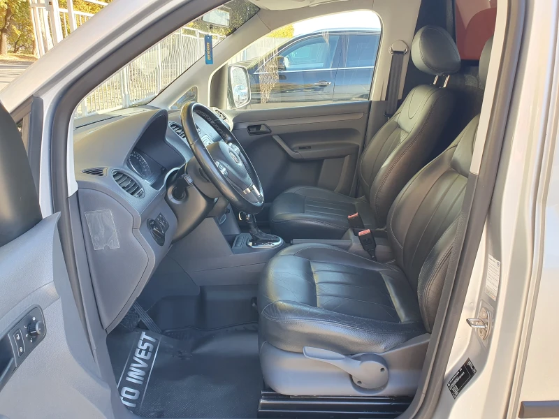 VW Caddy АВТОМАТ, снимка 9 - Автомобили и джипове - 46733831