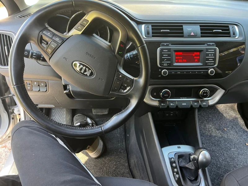 Kia Rio 1.4 На части Евро6, снимка 1 - Автомобили и джипове - 47751381