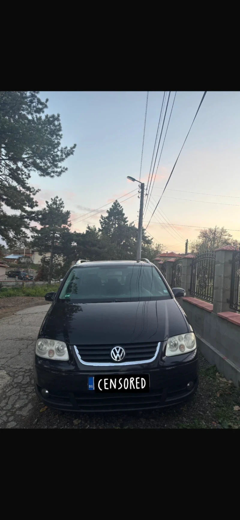 VW Touran, снимка 1 - Автомобили и джипове - 48008003