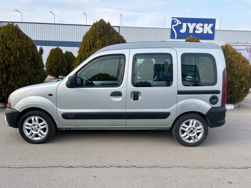 Renault Kangoo 1.9dti, снимка 8 - Автомобили и джипове - 49189033