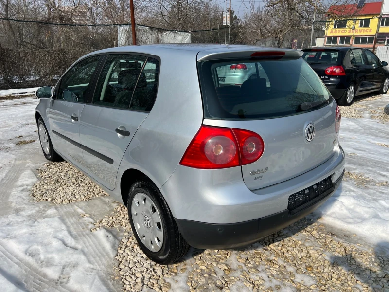 VW Golf 1.9TDi, снимка 8 - Автомобили и джипове - 49295321