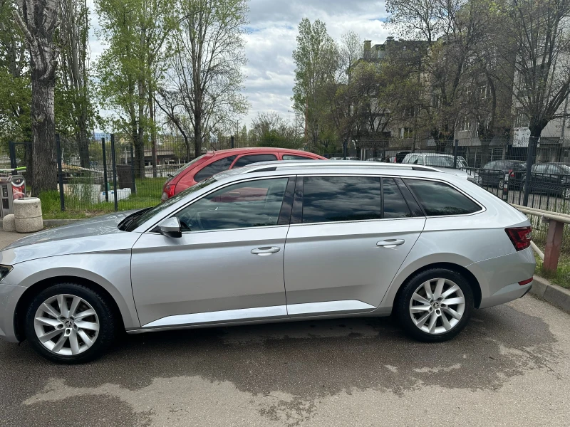 Skoda Superb TDI DSG 4X4, снимка 5 - Автомобили и джипове - 50782574