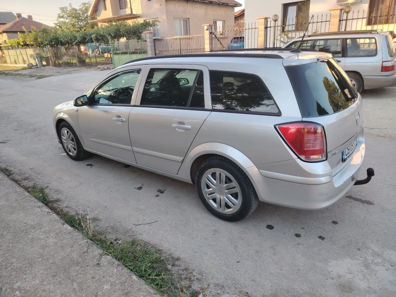 Opel Astra 1.9tdi, снимка 4 - Автомобили и джипове - 52114748