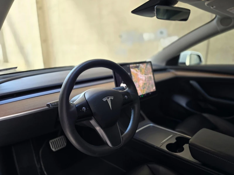 Tesla Model 3 Dual Motor Long Range, Facelift, снимка 5 - Автомобили и джипове - 52455039