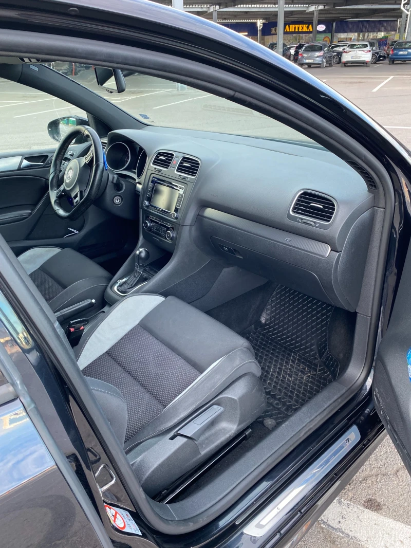 VW Golf R, снимка 9 - Автомобили и джипове - 52741340