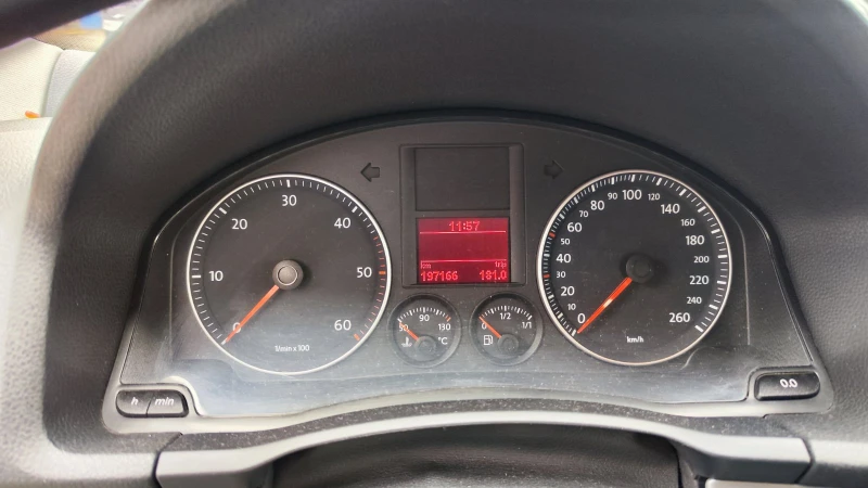 VW Golf Variant 1.9 TDI , снимка 10 - Автомобили и джипове - 52430296