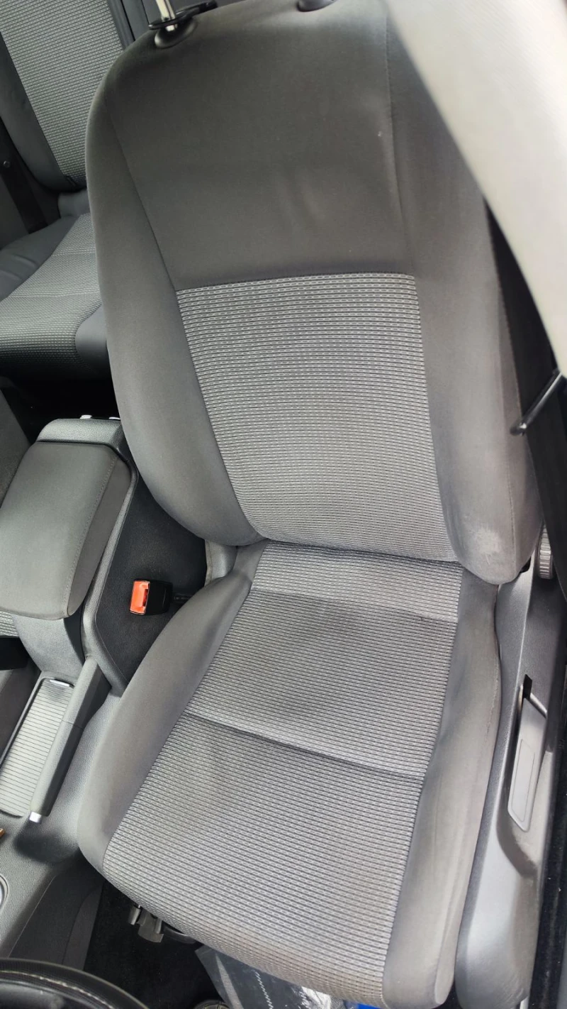 VW Golf Variant 1.9 TDI , снимка 13 - Автомобили и джипове - 52430296