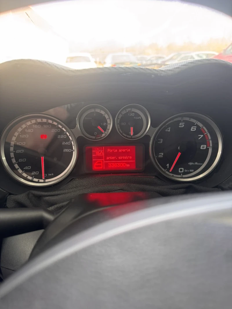 Alfa Romeo MiTo 1.4i газ/бензин, снимка 15 - Автомобили и джипове - 52438041