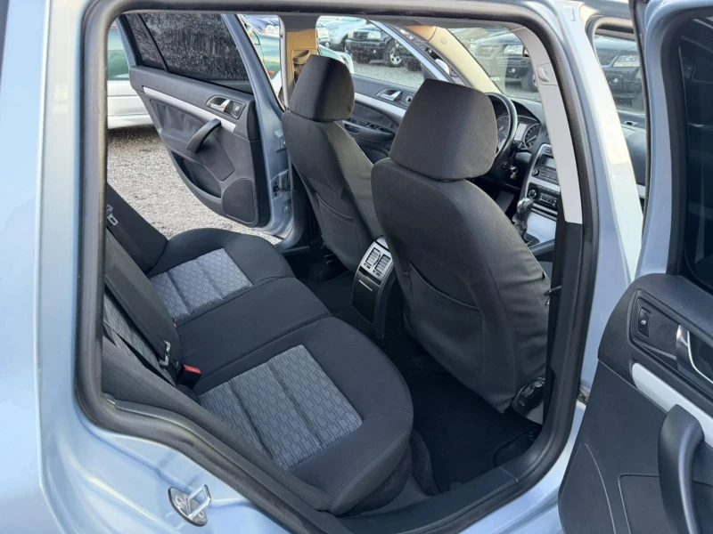 Skoda Octavia, снимка 15 - Автомобили и джипове - 53157077