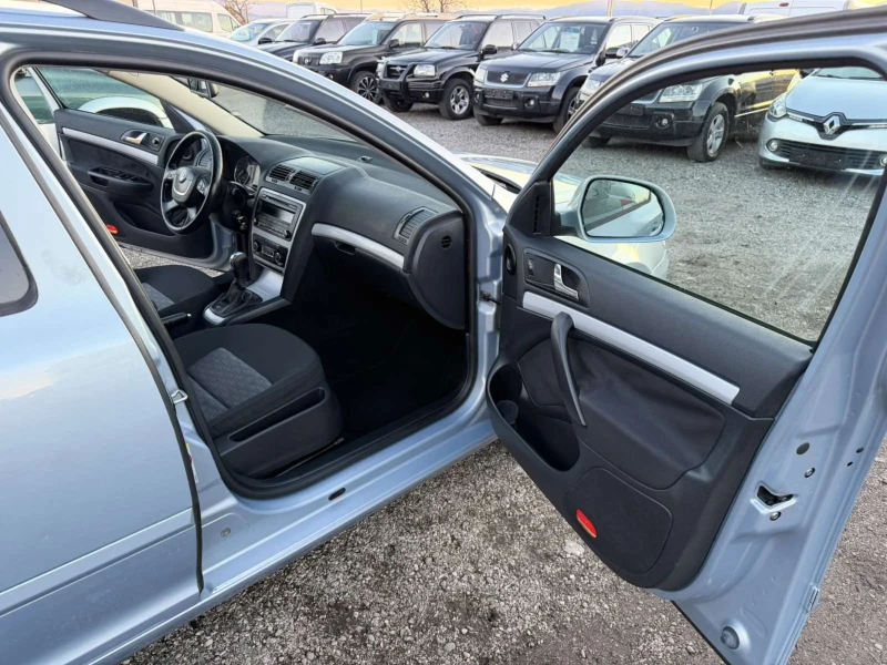 Skoda Octavia, снимка 13 - Автомобили и джипове - 53157077