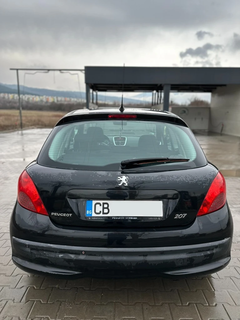 Peugeot 207 1.4i, снимка 3 - Автомобили и джипове - 54110157