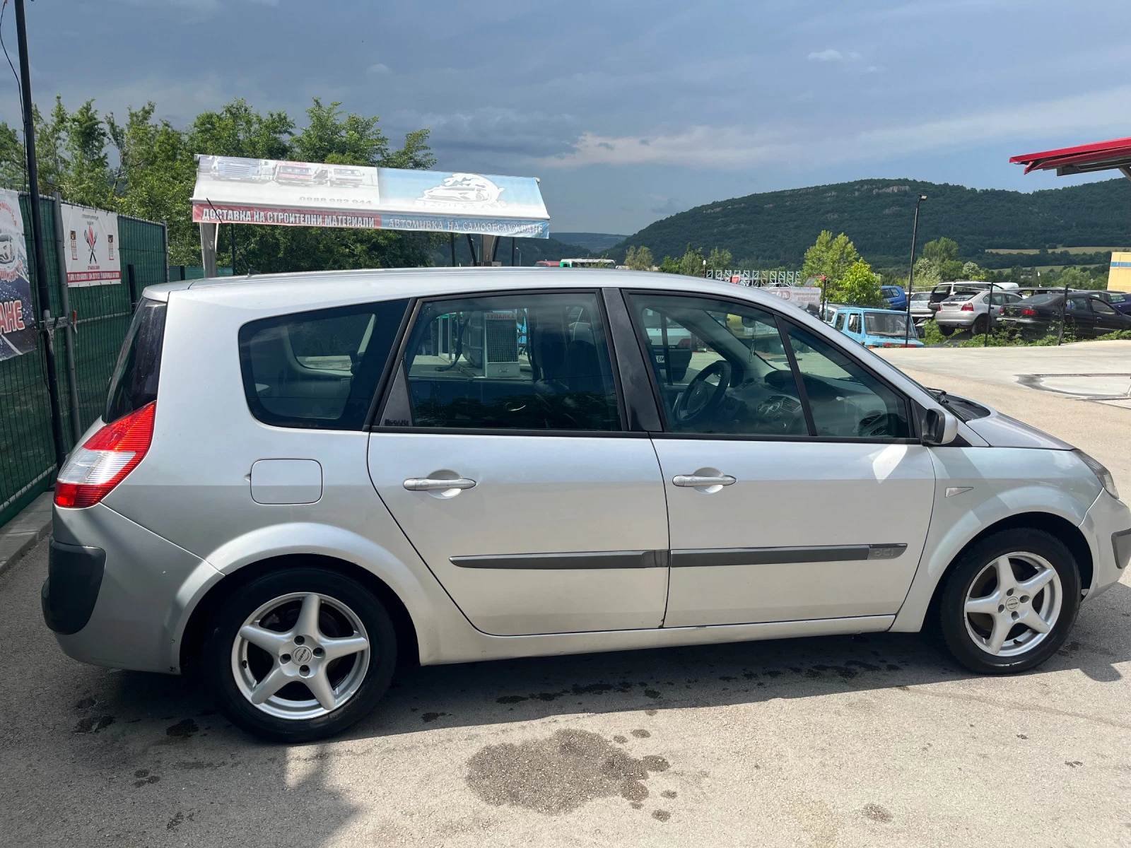 Renault Grand scenic 1.5dCi - изображение 4