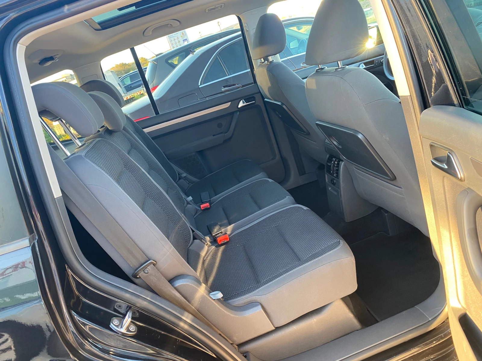 VW Touran 1.6TDi, Comfort, , ,  | Mobile.bg   15