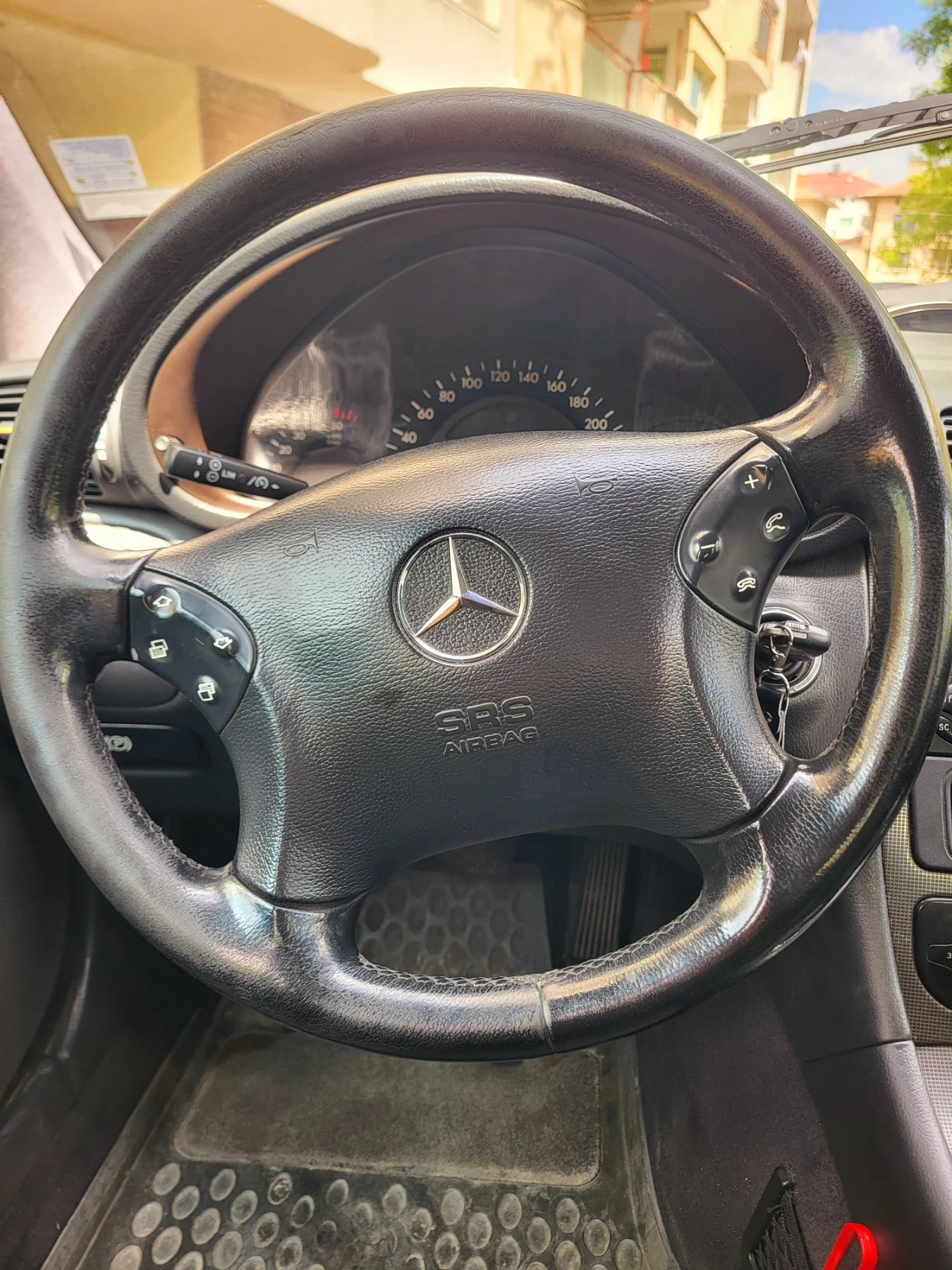 Mercedes-Benz C 220 CDI Avantgarde - изображение 9
