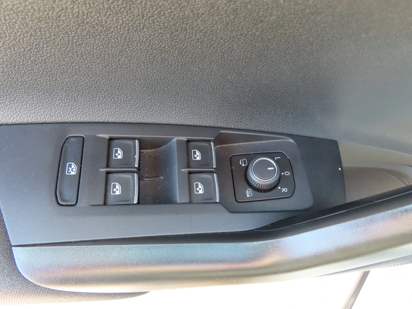 VW Taigo Style 1.0 TSI OPF  / 1.0l / 81/ 110. /  | Mobile.bg   10