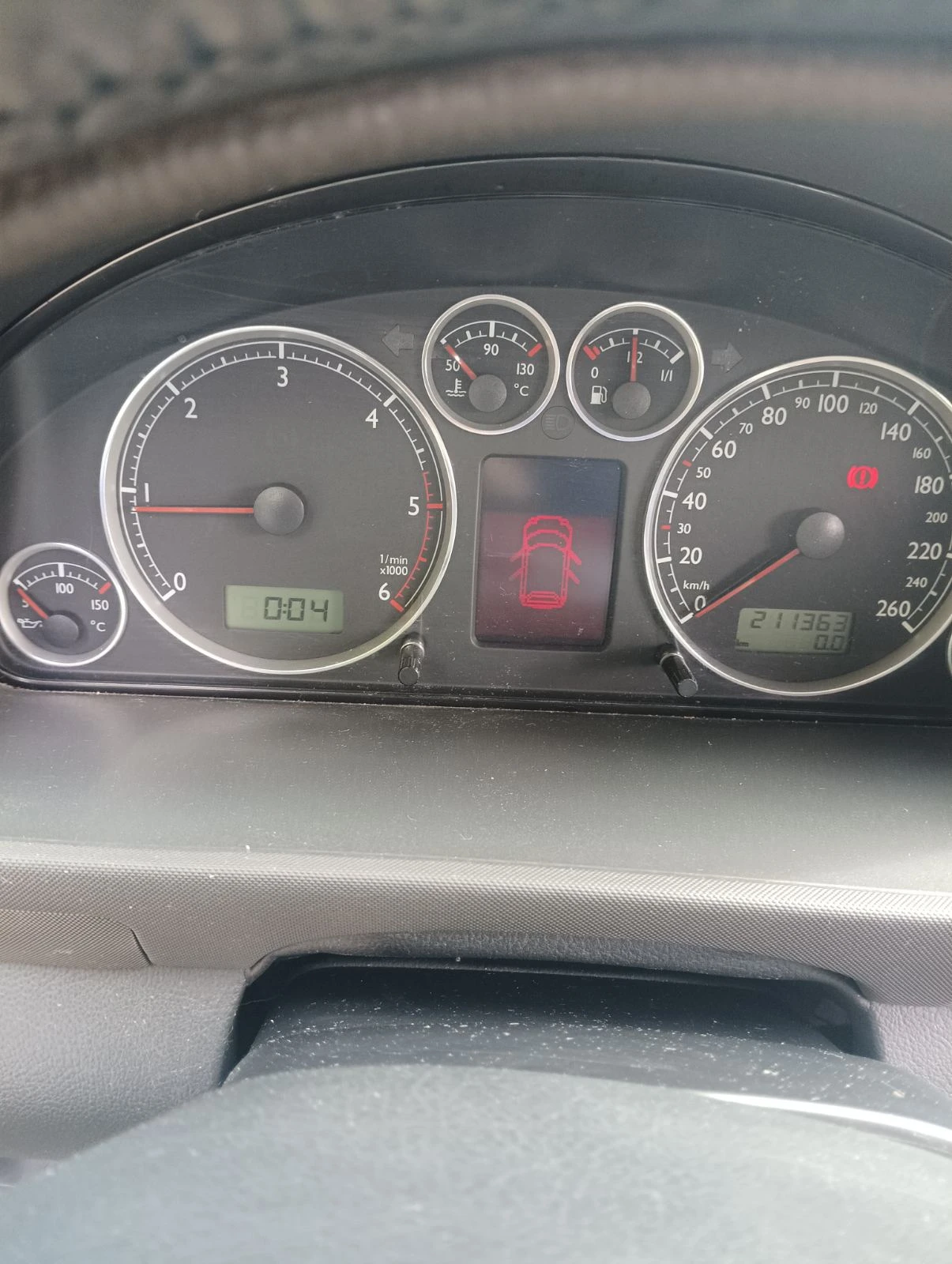 VW Sharan  - изображение 8