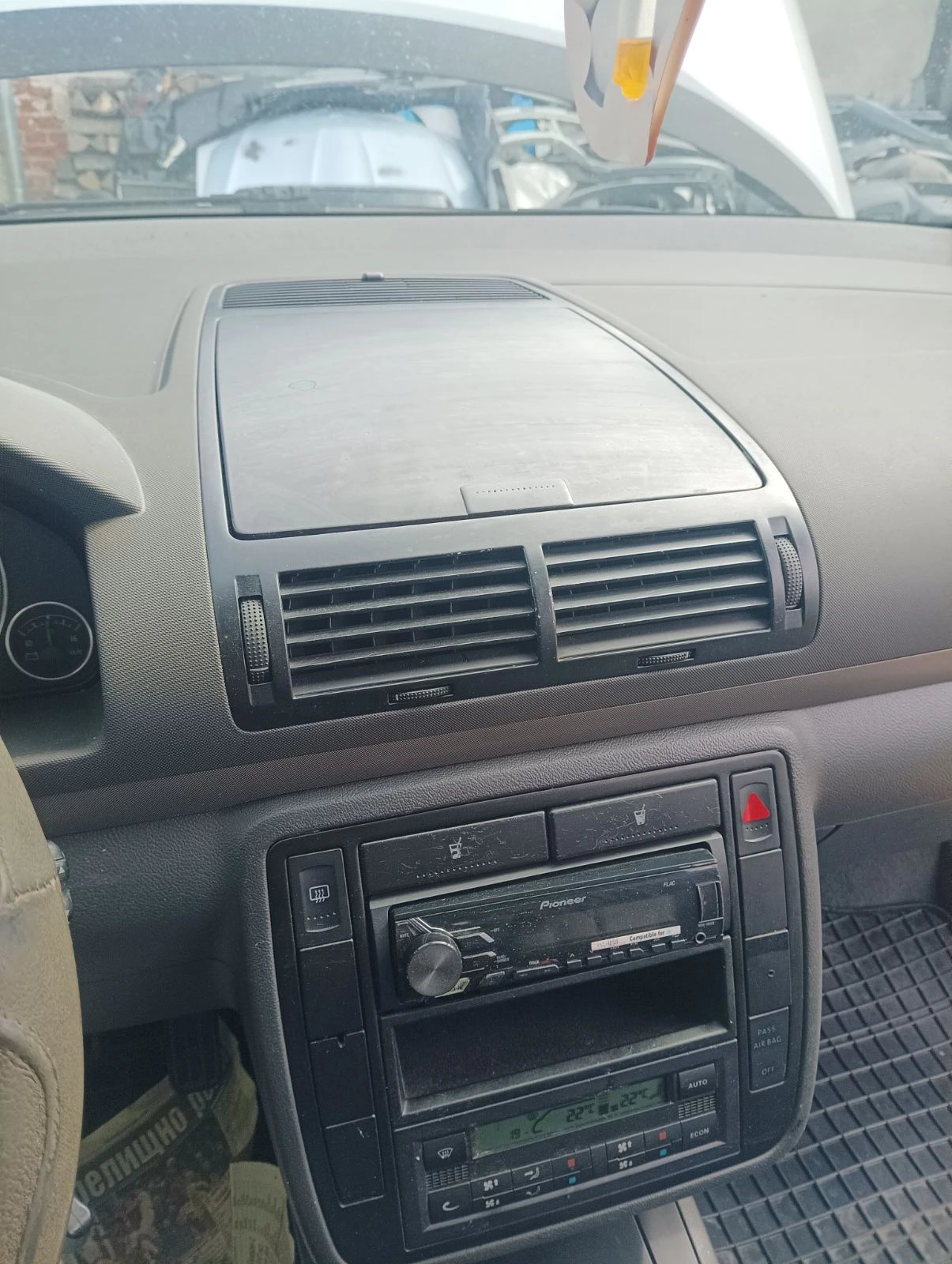 VW Sharan  - изображение 6