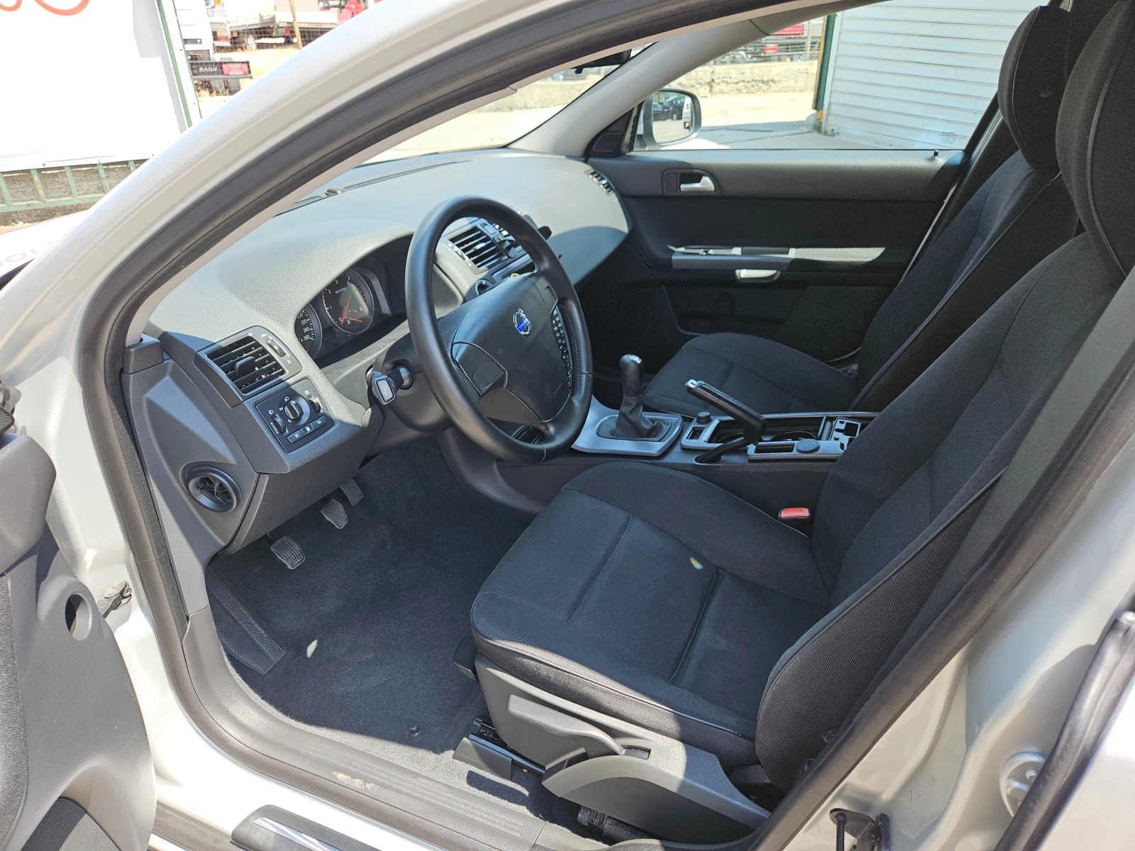 Volvo V50 POLAR PLUS/1.6D/D2/6ск/КЛИМАТРОНИК/EURO 5А/ТОП - изображение 9