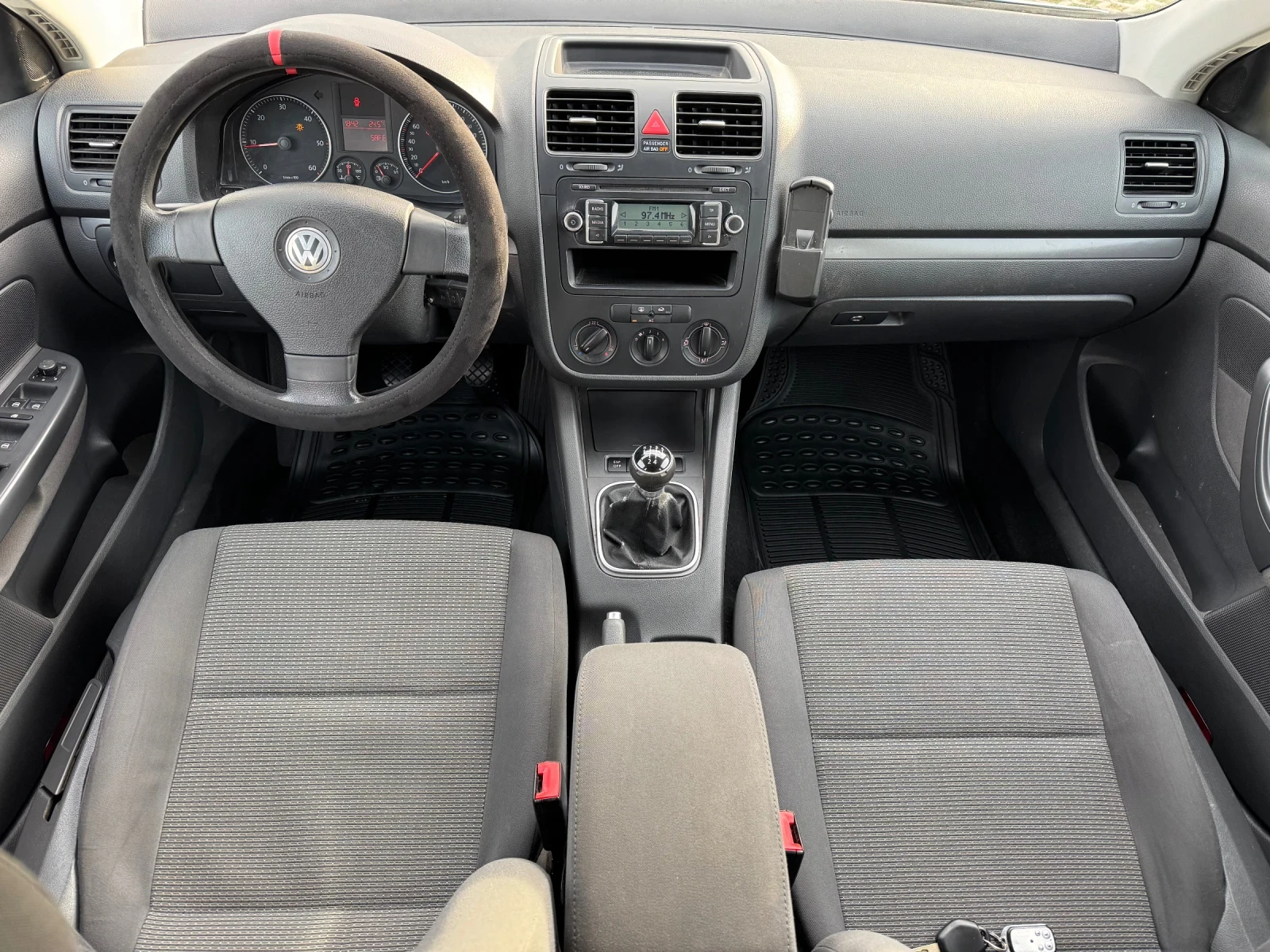 VW Golf 1.9 105 к.с 2009 - изображение 10