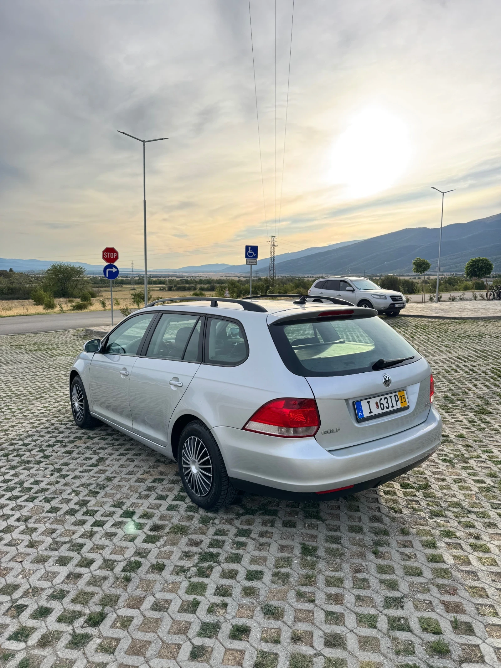 VW Golf 1.9 105 к.с 2009 - изображение 4