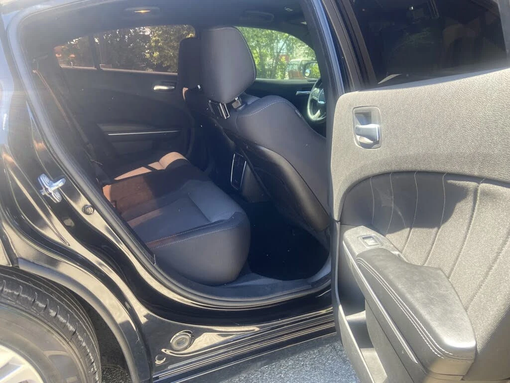 Dodge Charger *  *    *   *  | Mobile.bg   16